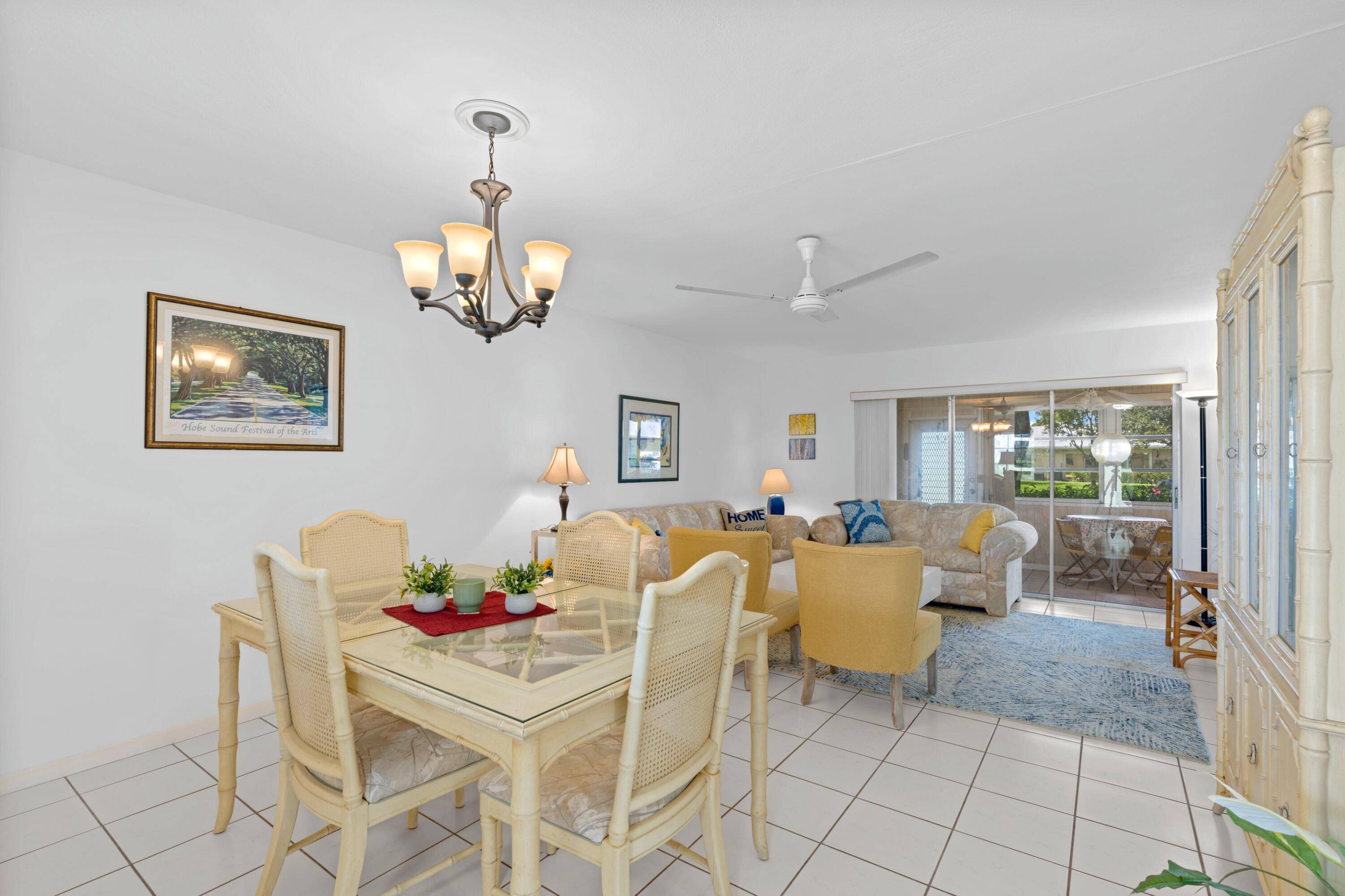 Lake Worth, FL 33467,377 Bennington LN B