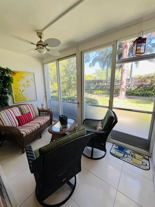 Delray Beach, FL 33445,2600 SW 22nd AVE 907