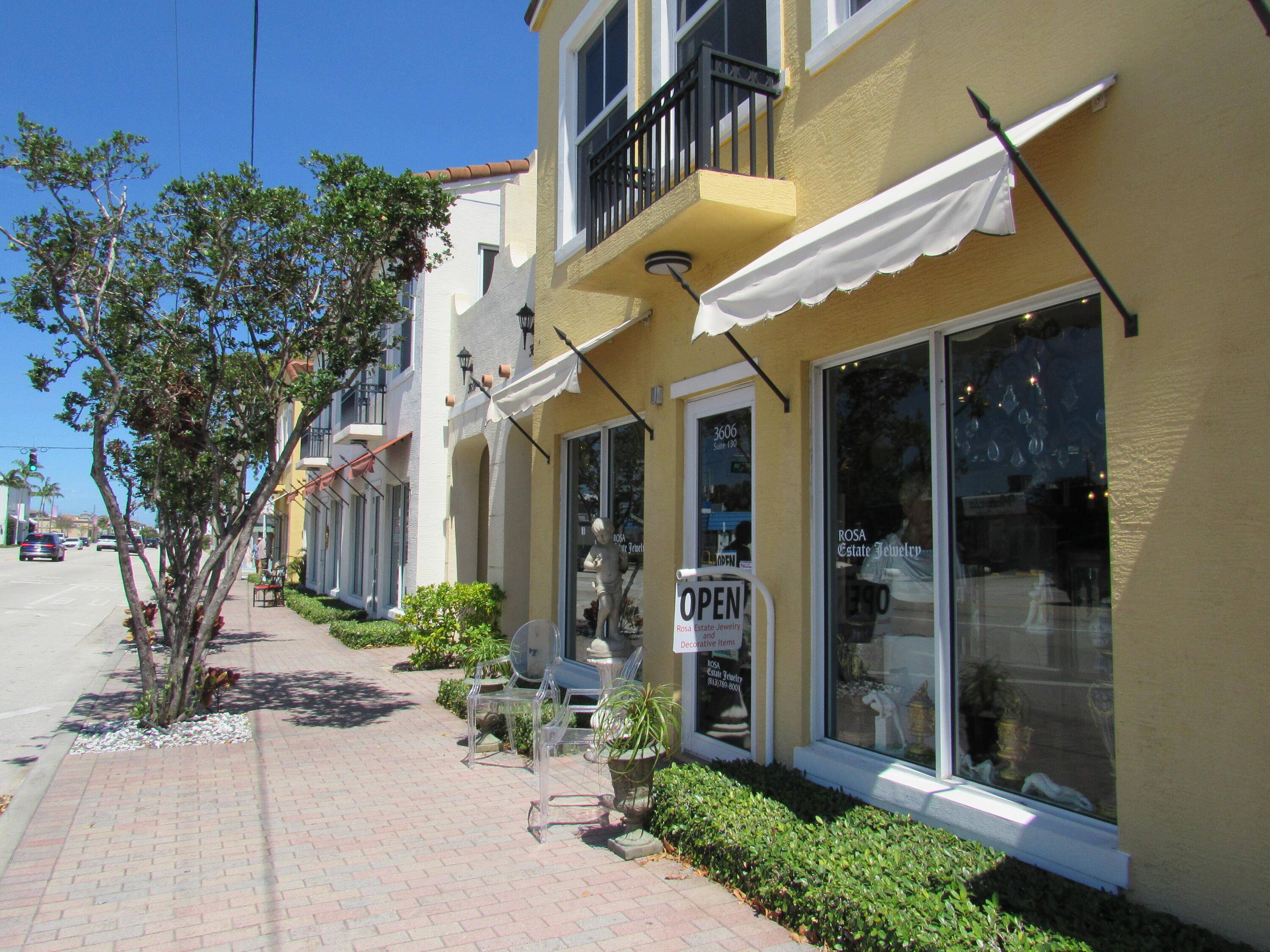 West Palm Beach, FL 33405,3606 S Dixie HWY 130