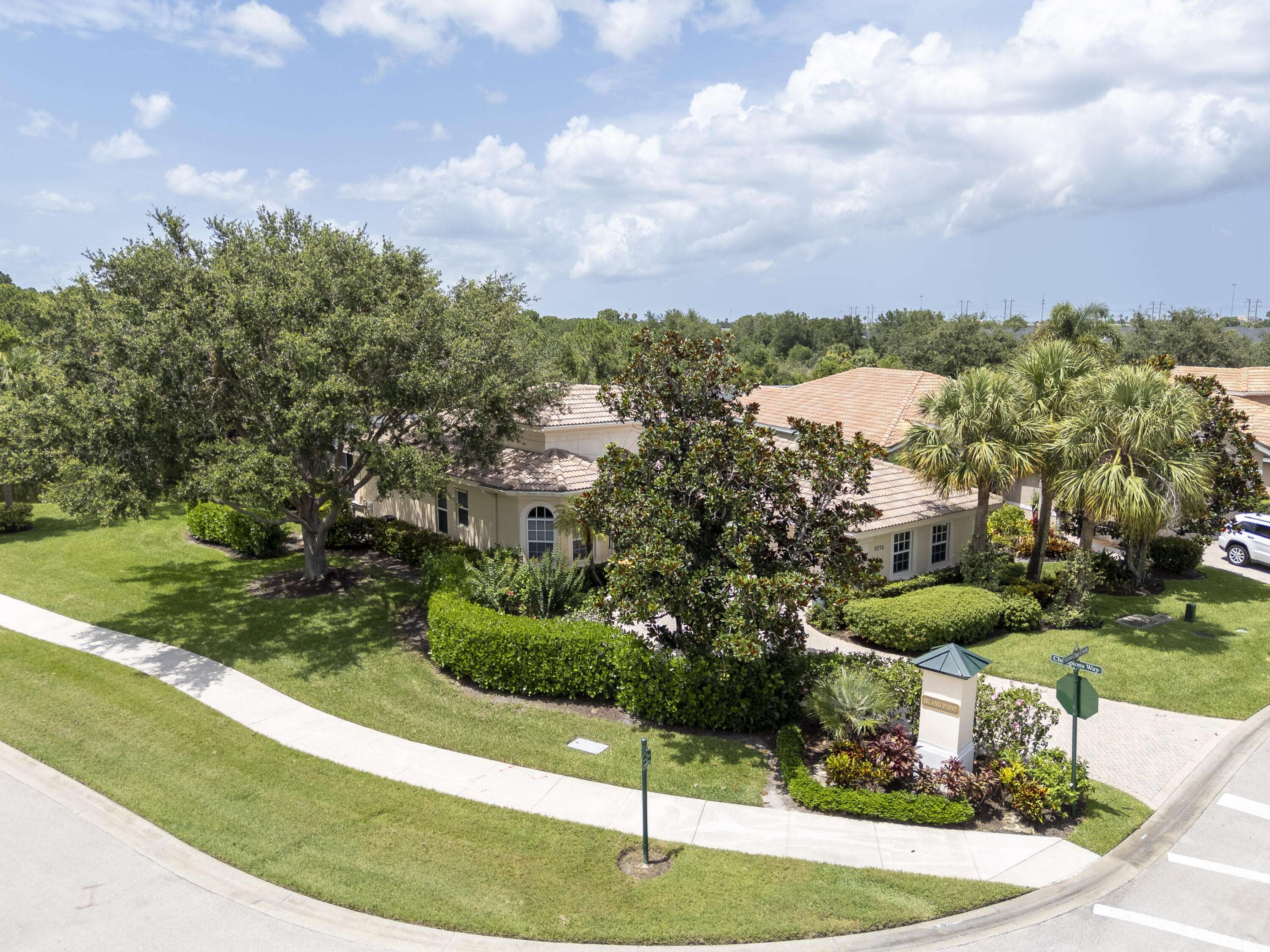 Port Saint Lucie, FL 34986,9276 Short Chip CIR