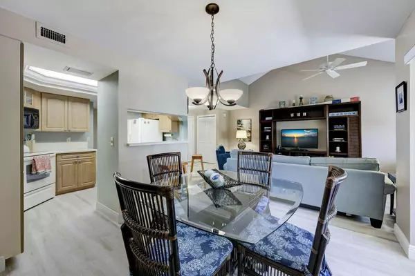 Juno Beach, FL 33408,205 Sea Oats C DR 6c