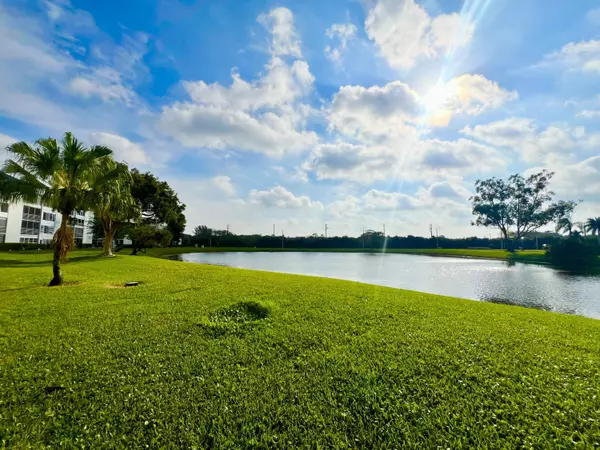 Boca Raton, FL 33434,2038 Hythe C