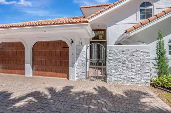 Boca Raton, FL 33486,930 N N Parkside CIR