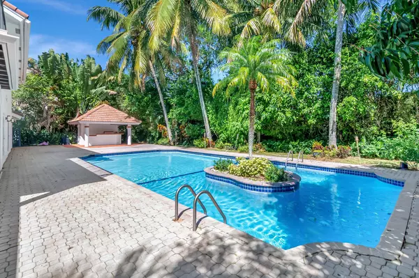 Boca Raton, FL 33486,930 N N Parkside CIR