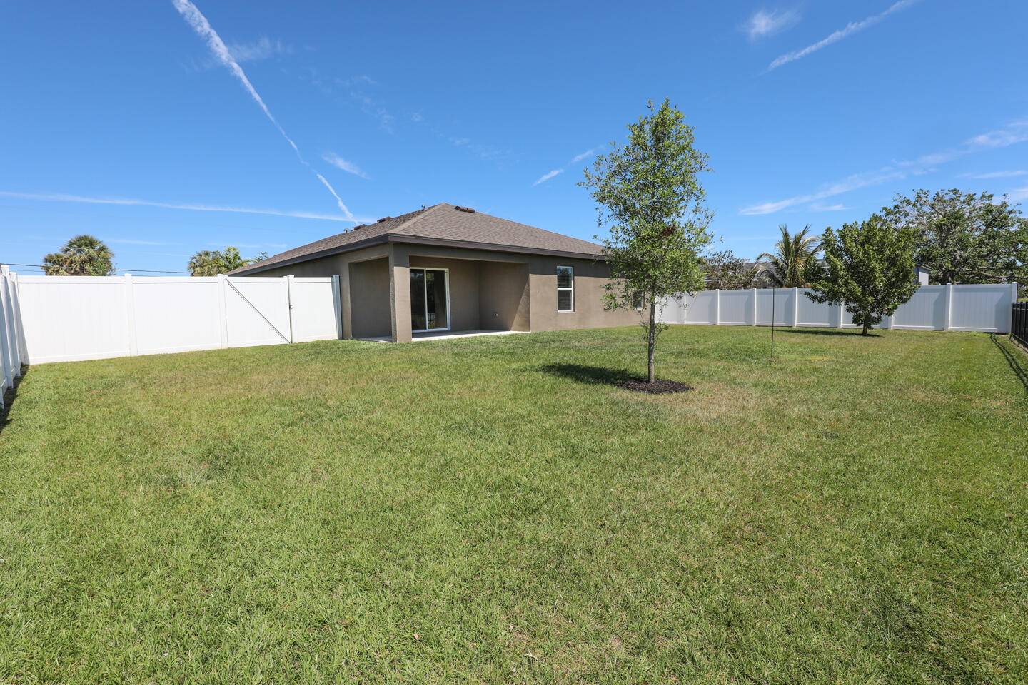 Port Saint Lucie, FL 34953,1266 SW Dalton AVE