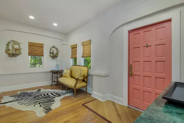 West Palm Beach, FL 33407,426 30th ST