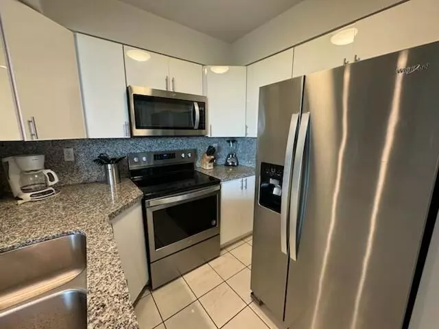 Miami, FL 33175,2075 SW 122nd AVE 513