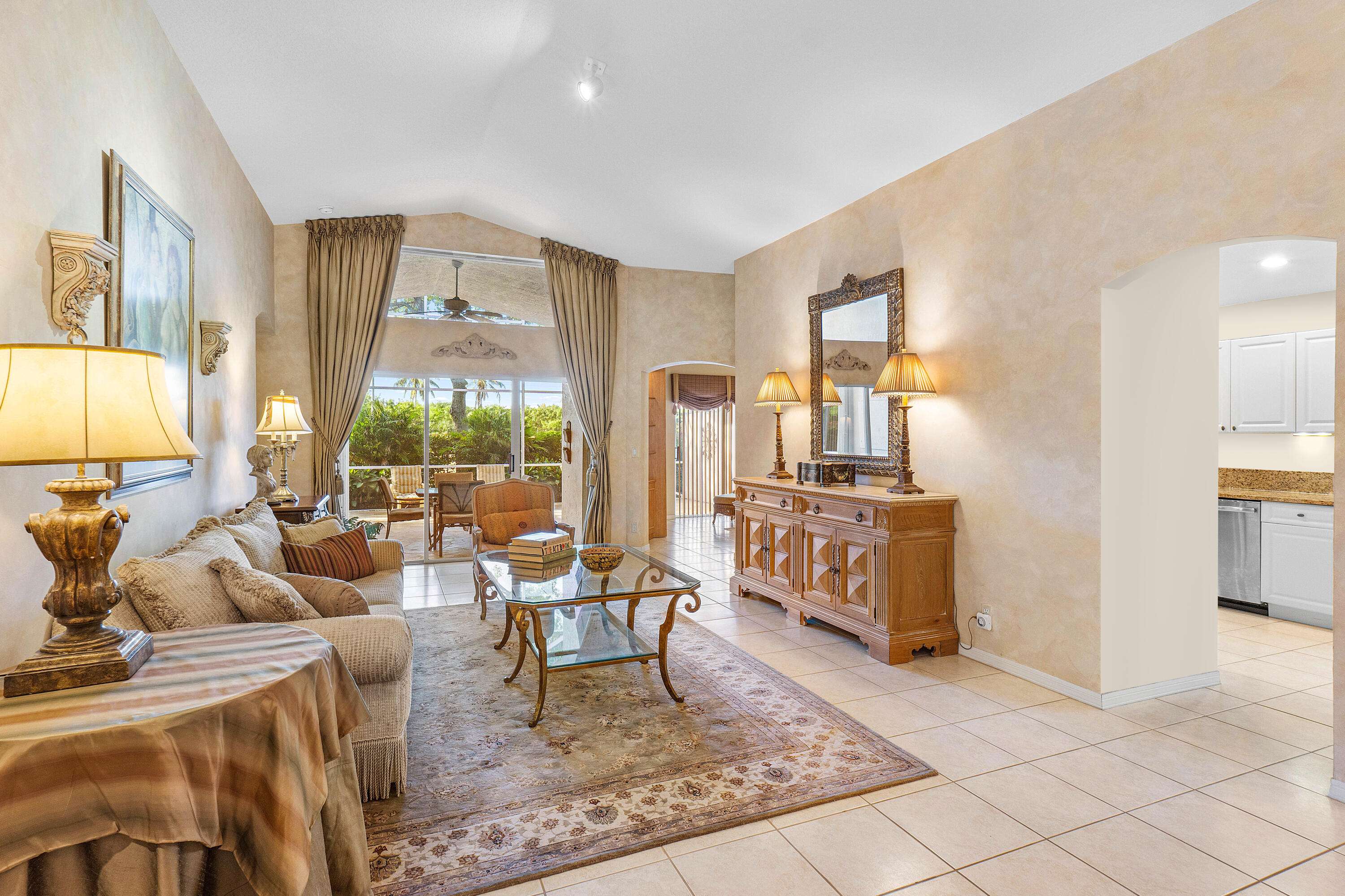Boynton Beach, FL 33472,7068 Trentino WAY