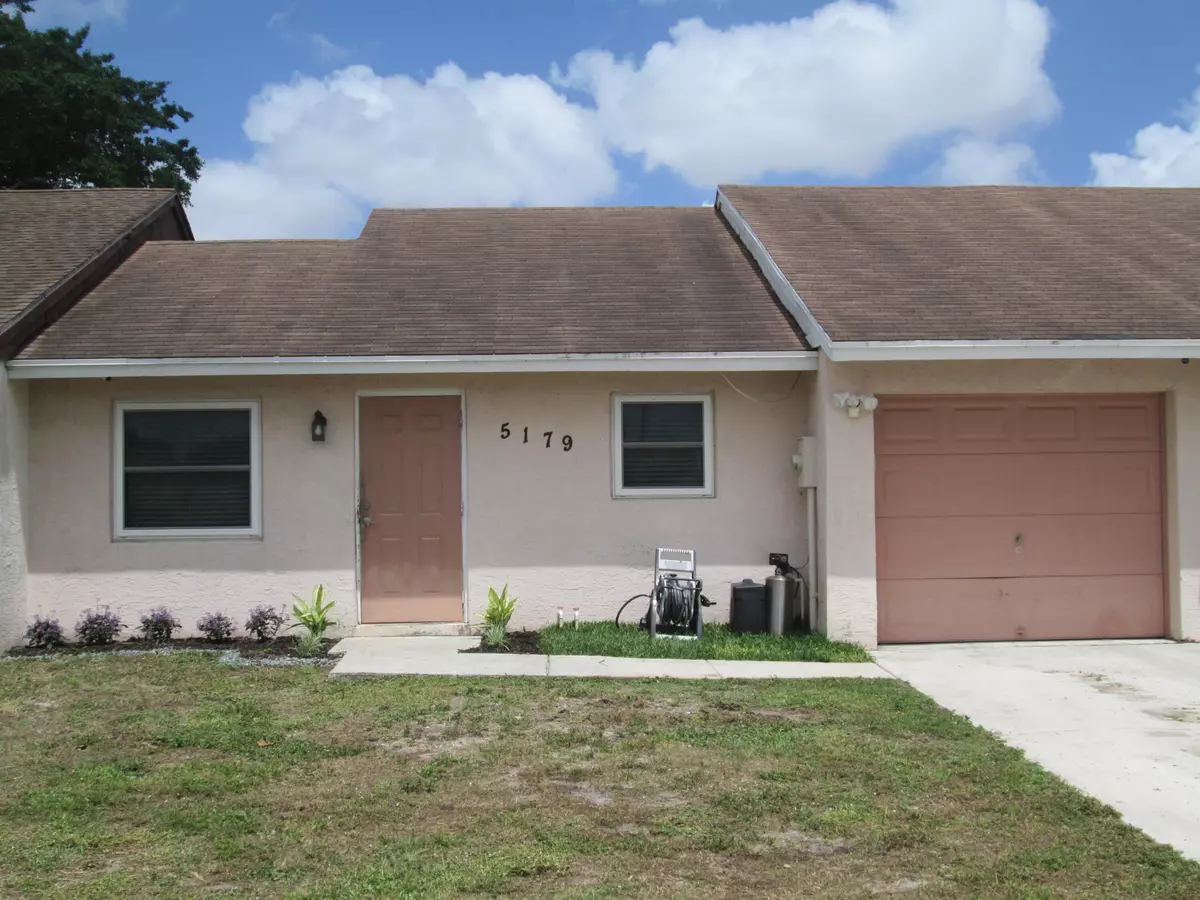 Lake Worth, FL 33463,5179 Burnham PL