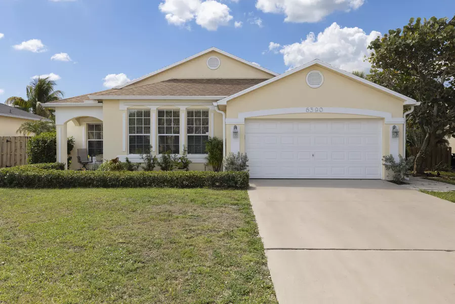 6390 Hollywood ST, Jupiter, FL 33458
