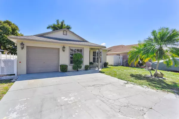 Boynton Beach, FL 33437,10142 Boynton Place CIR
