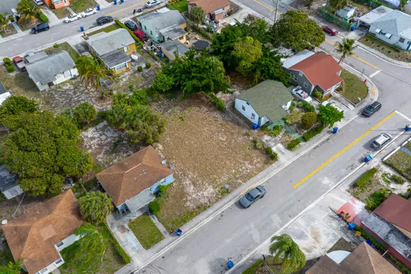 Riviera Beach, FL 33404,0 W 2nd ST