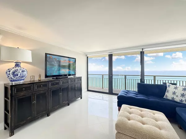 Singer Island, FL 33404,3000 N Ocean DR 30-C