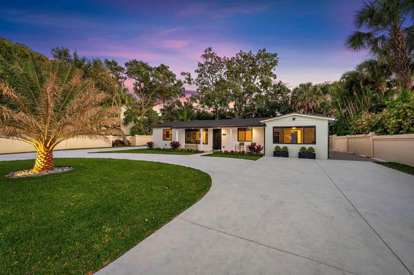 2312 Idlewild RD, Palm Beach Gardens, FL 33410