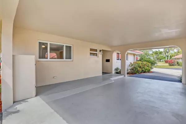 Atlantis, FL 33462,240 Rio Vista CIR