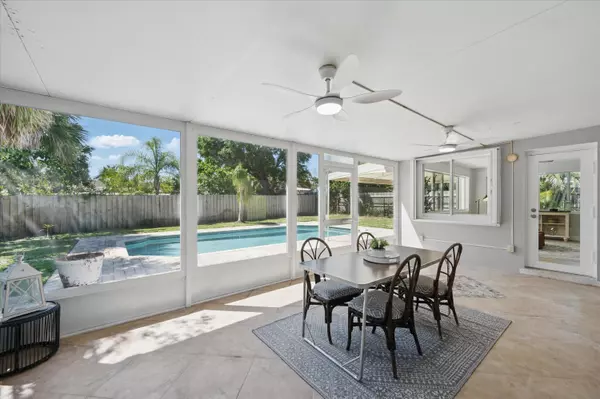 Lake Park, FL 33403,224 Greenbriar DR