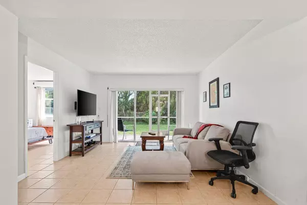 Boynton Beach, FL 33435,1810 New Palm WAY 115