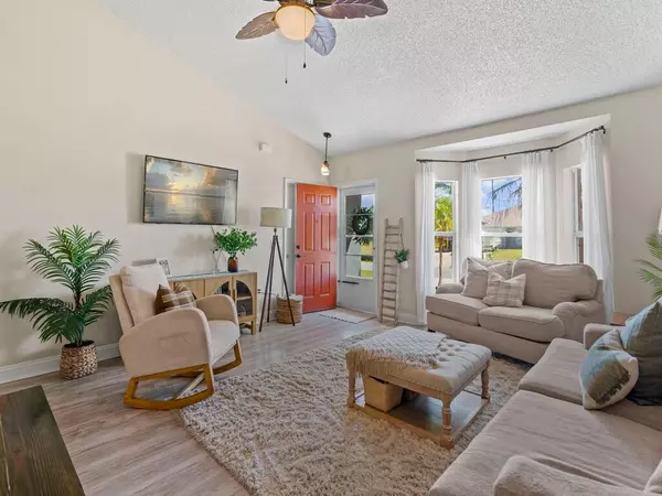 Palm Bay, FL 32909,1171 SE Larkspur ST