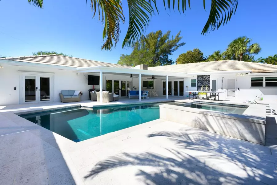 11753 Landing PL, Palm Beach Gardens, FL 33408