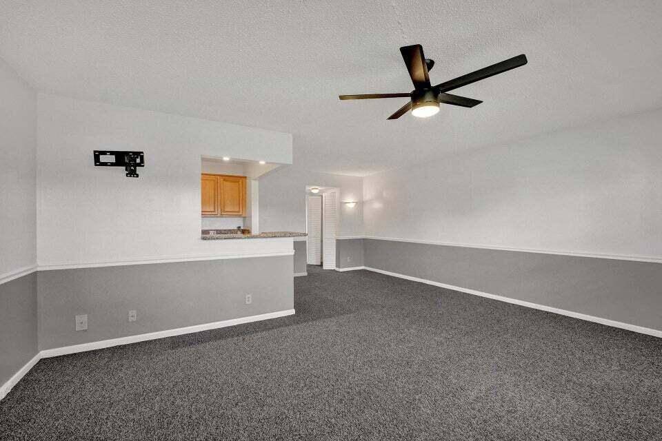 Boca Raton, FL 33434,300 Preston H 300