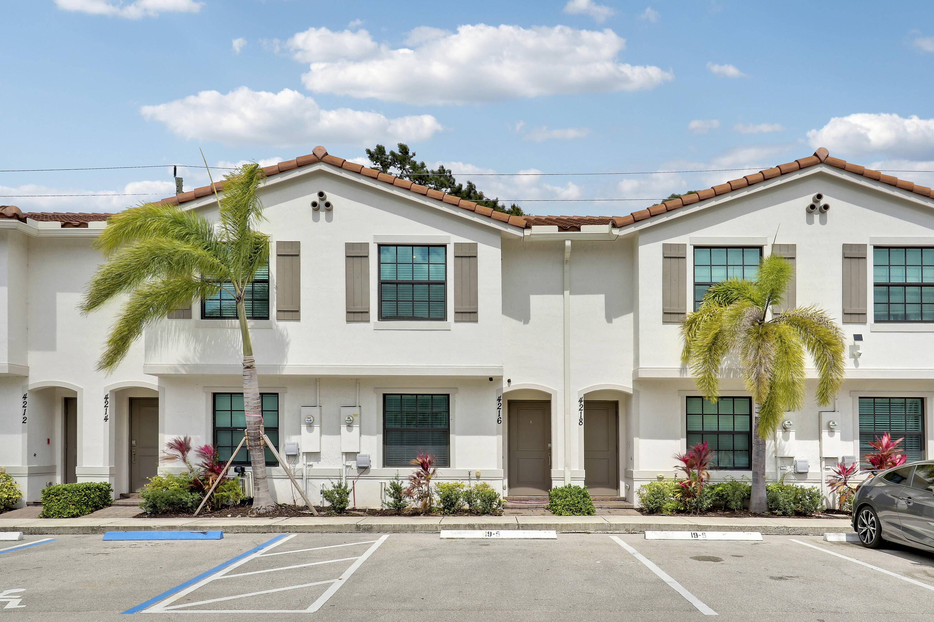 4216 Napoli Lake DR,  Riviera Beach,  FL 33410