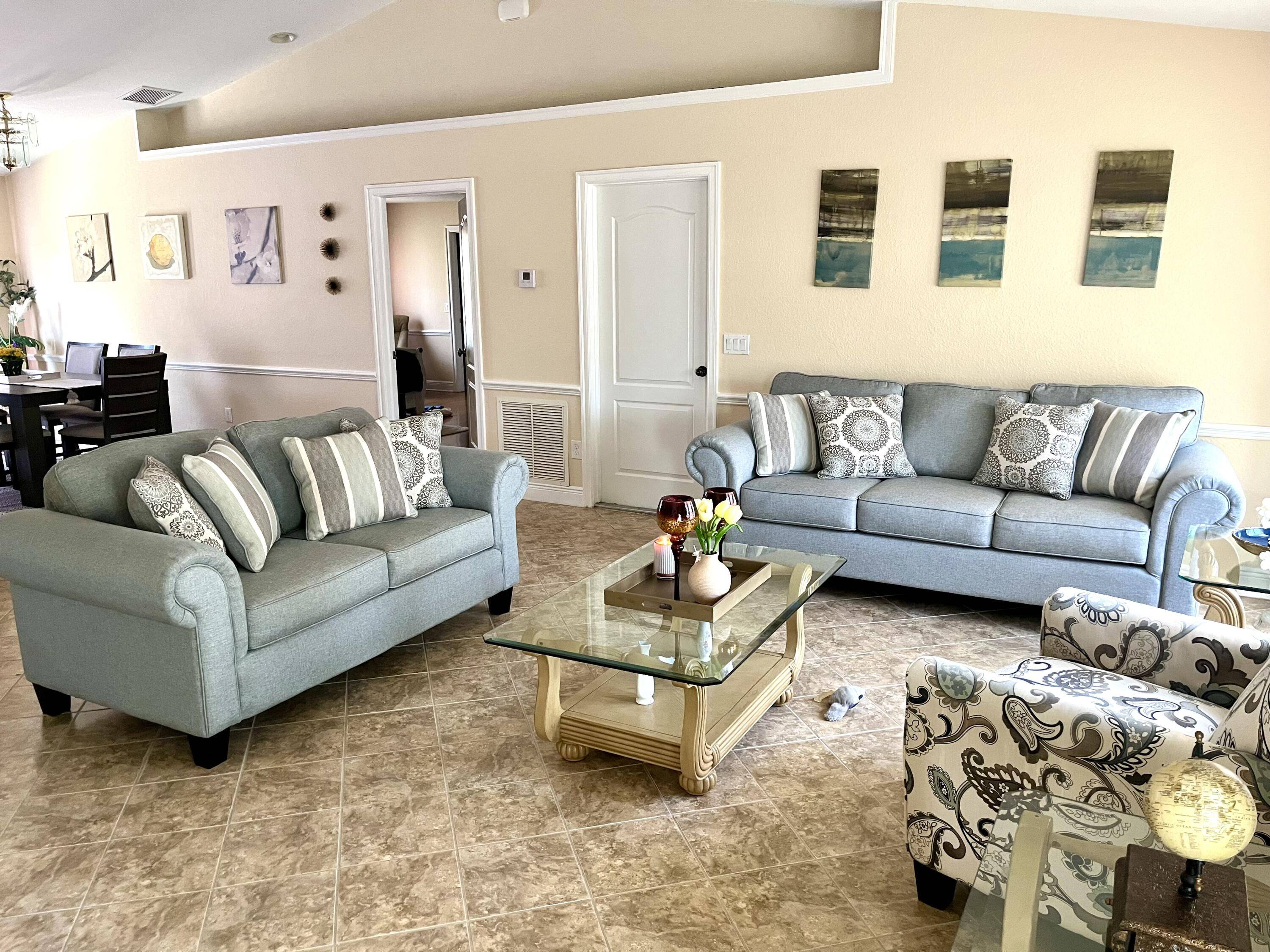 8555 102nd AVE, Vero Beach, FL 32967