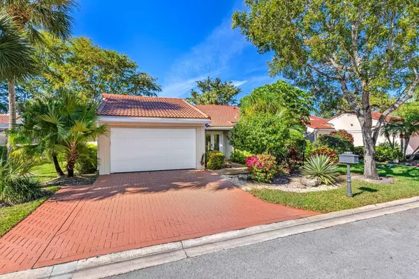 Boynton Beach, FL 33436,19 W Glens DR