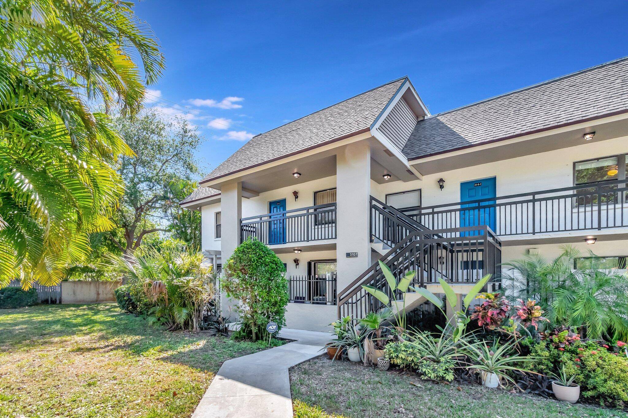Delray Beach, FL 33445,3107 SW 20th TER 20a2
