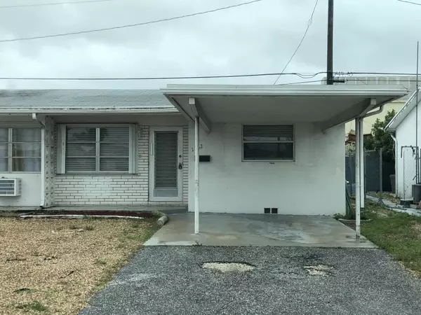 Lantana, FL 33462,1332 Alho DR