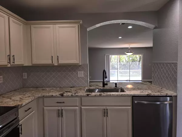 West Palm Beach, FL 33411,6132 Southard ST