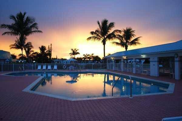 Jensen Beach, FL 34957,162 S Warner DR