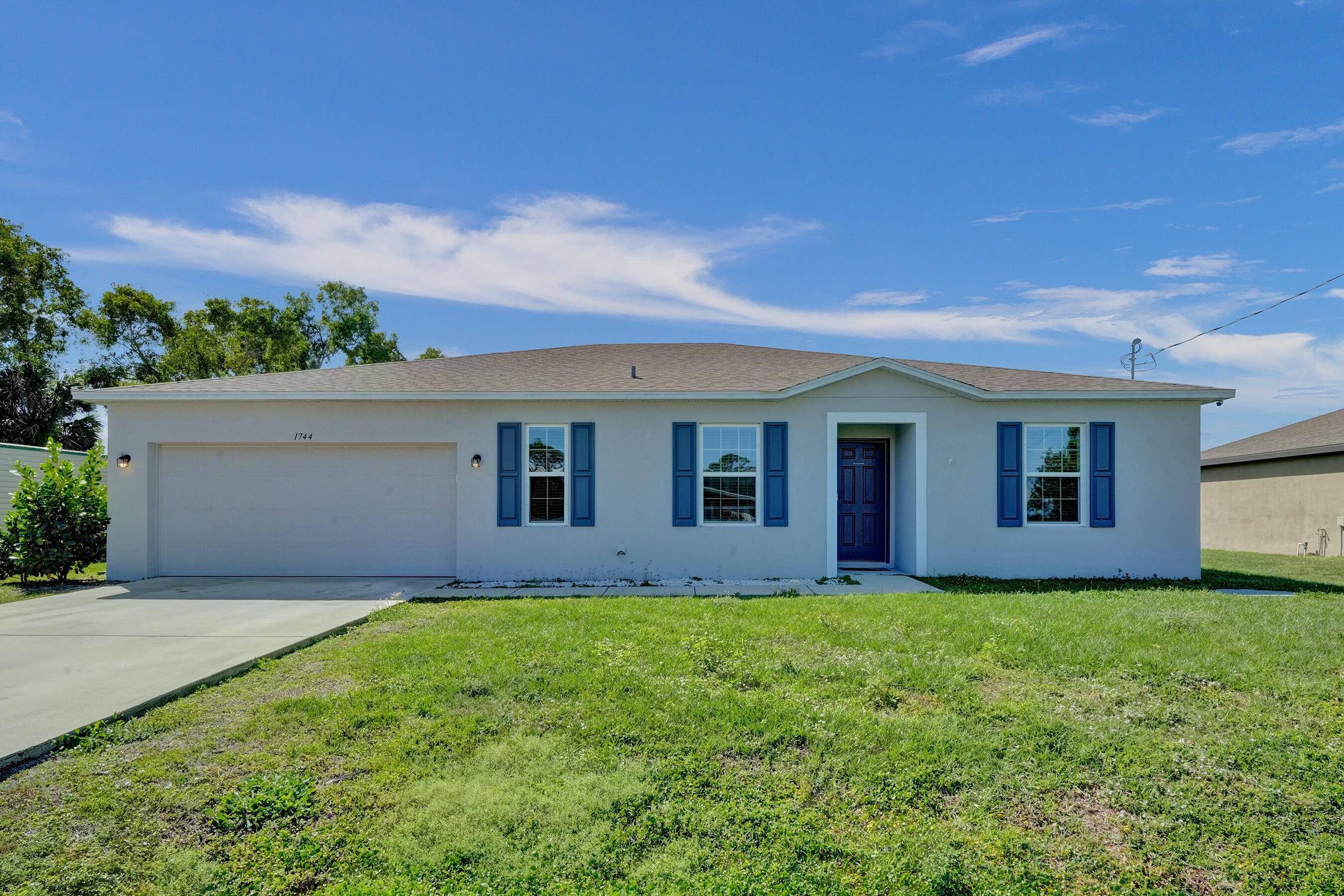 1744 SE North Blackwell DR, Port Saint Lucie, FL 34952