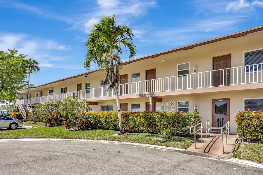 7355 NW 4th PL 101, Margate, FL 33063