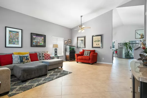 Stuart, FL 34997,2480 SE Springtree PL
