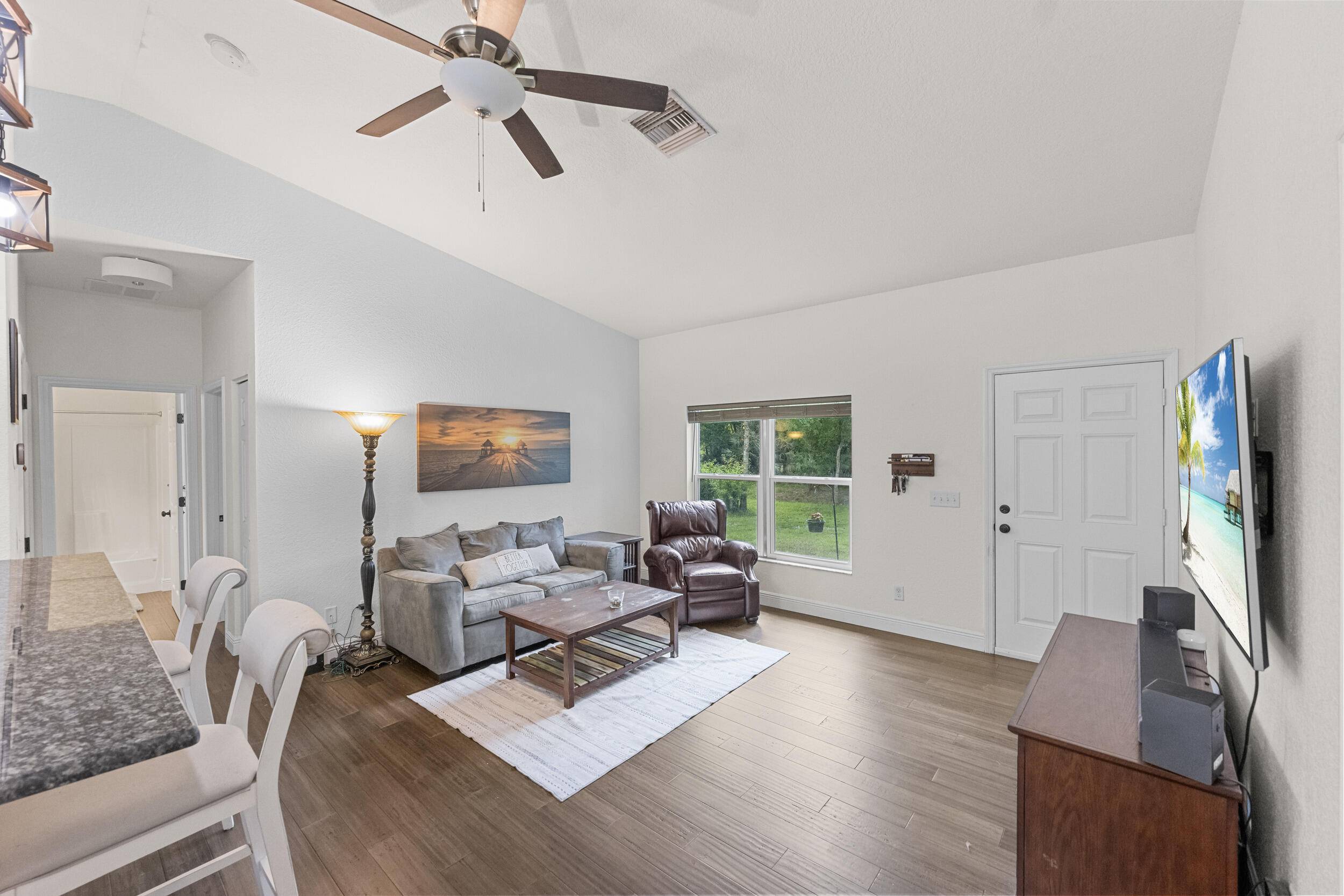 Okeechobee, FL 34972,7633 NW 93rd CT