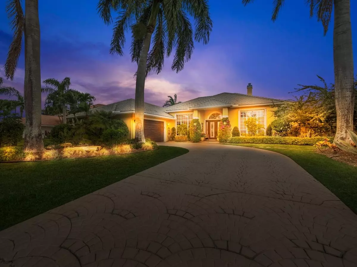 Palm Beach Gardens, FL 33418,129 Brookhaven CT