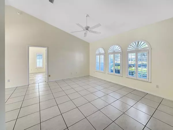 Fort Pierce, FL 34951,5510 Deer Run DR