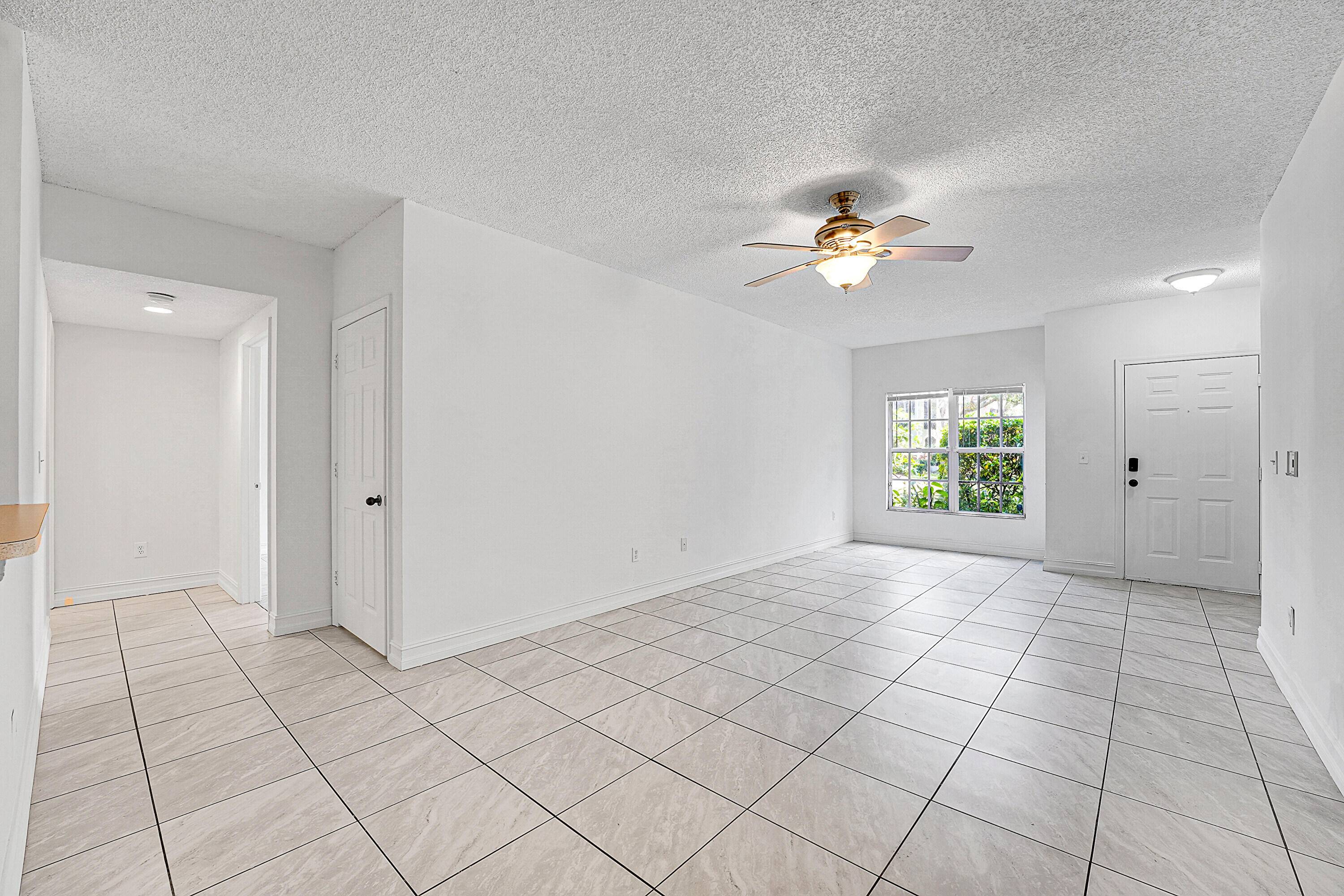 Royal Palm Beach, FL 33411,10300 Fox Trail RD 801