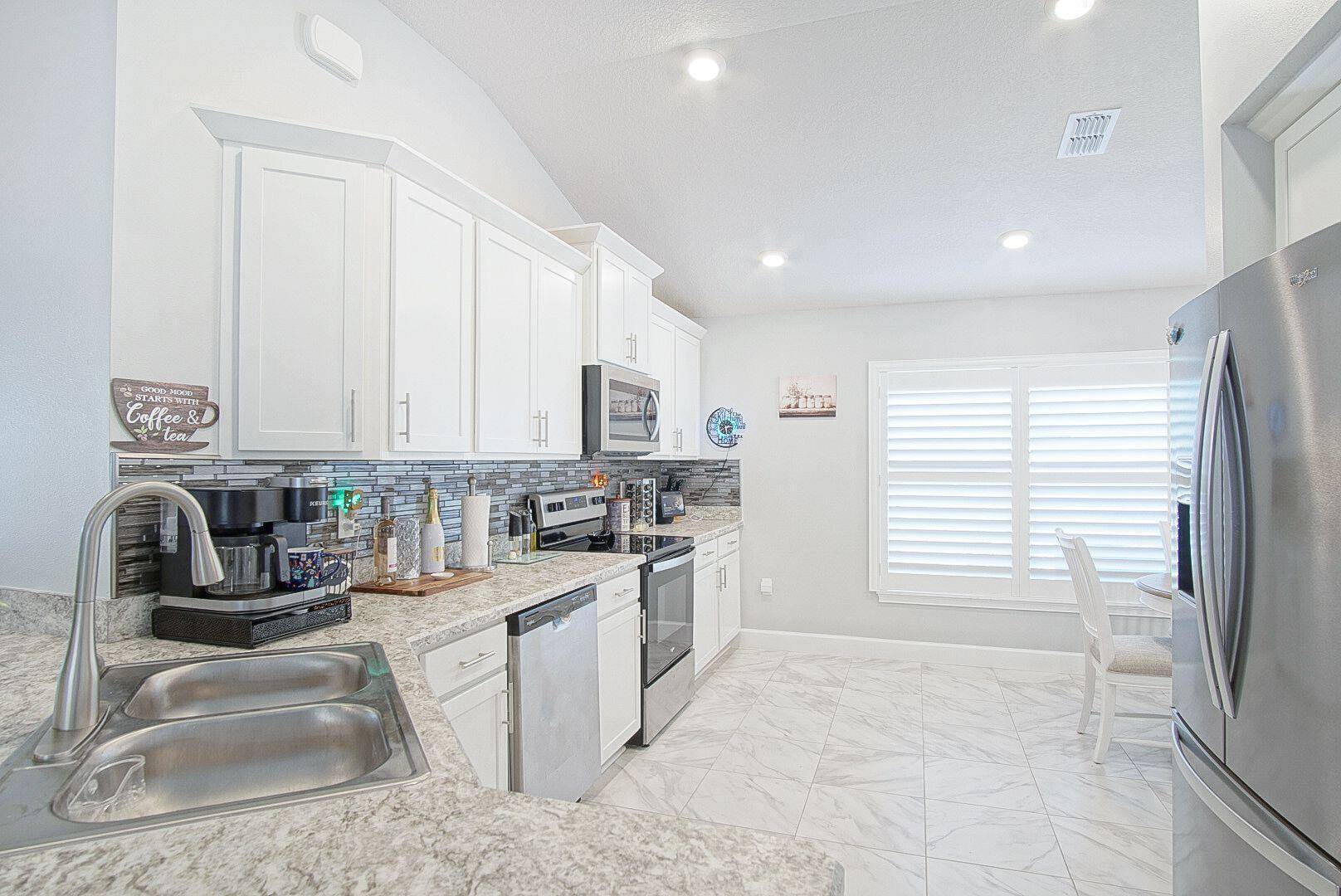 Fort Pierce, FL 34951,8680 Pavia ST