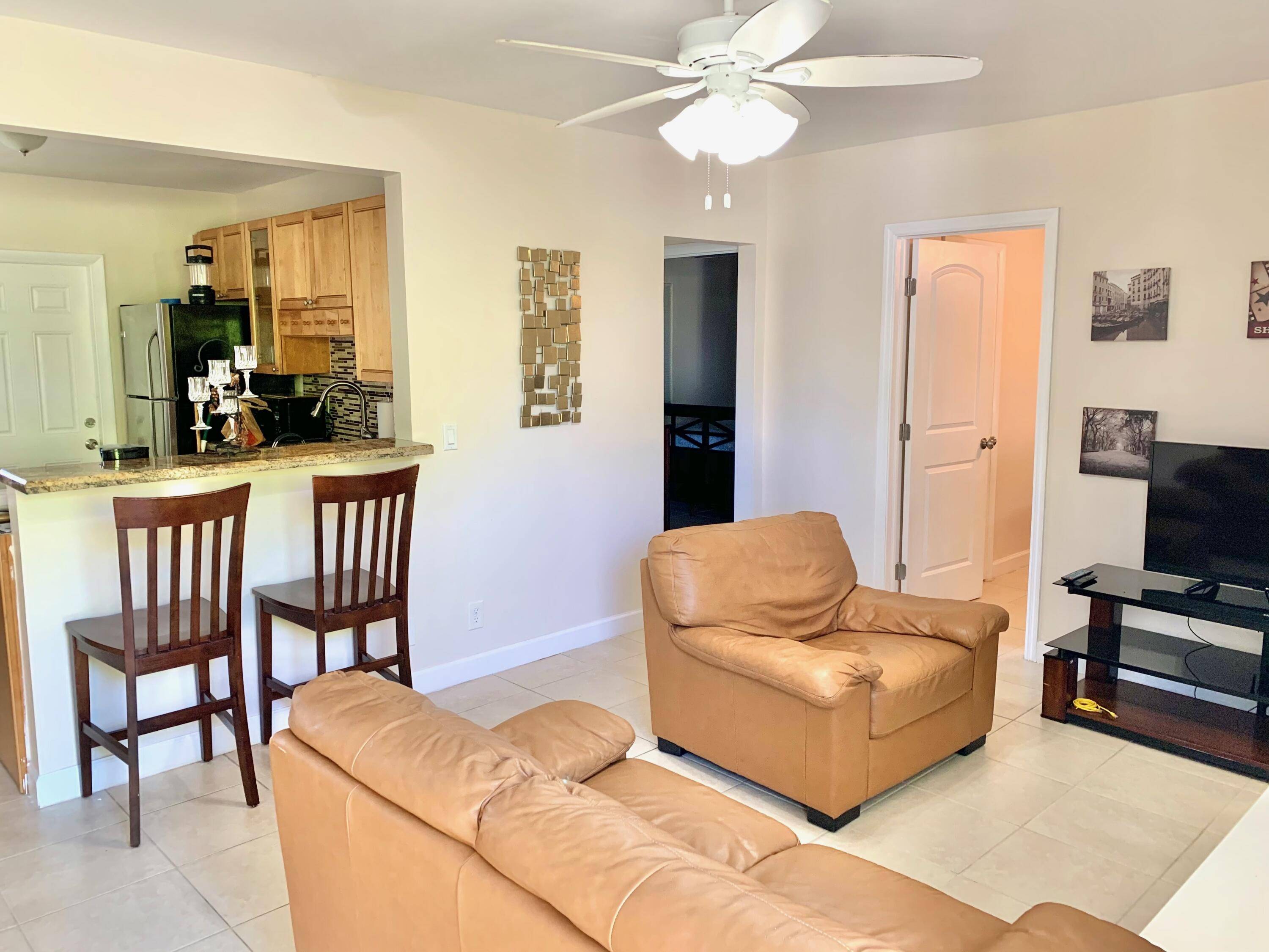 Delray Beach, FL 33444,237 NE 12th ST 2