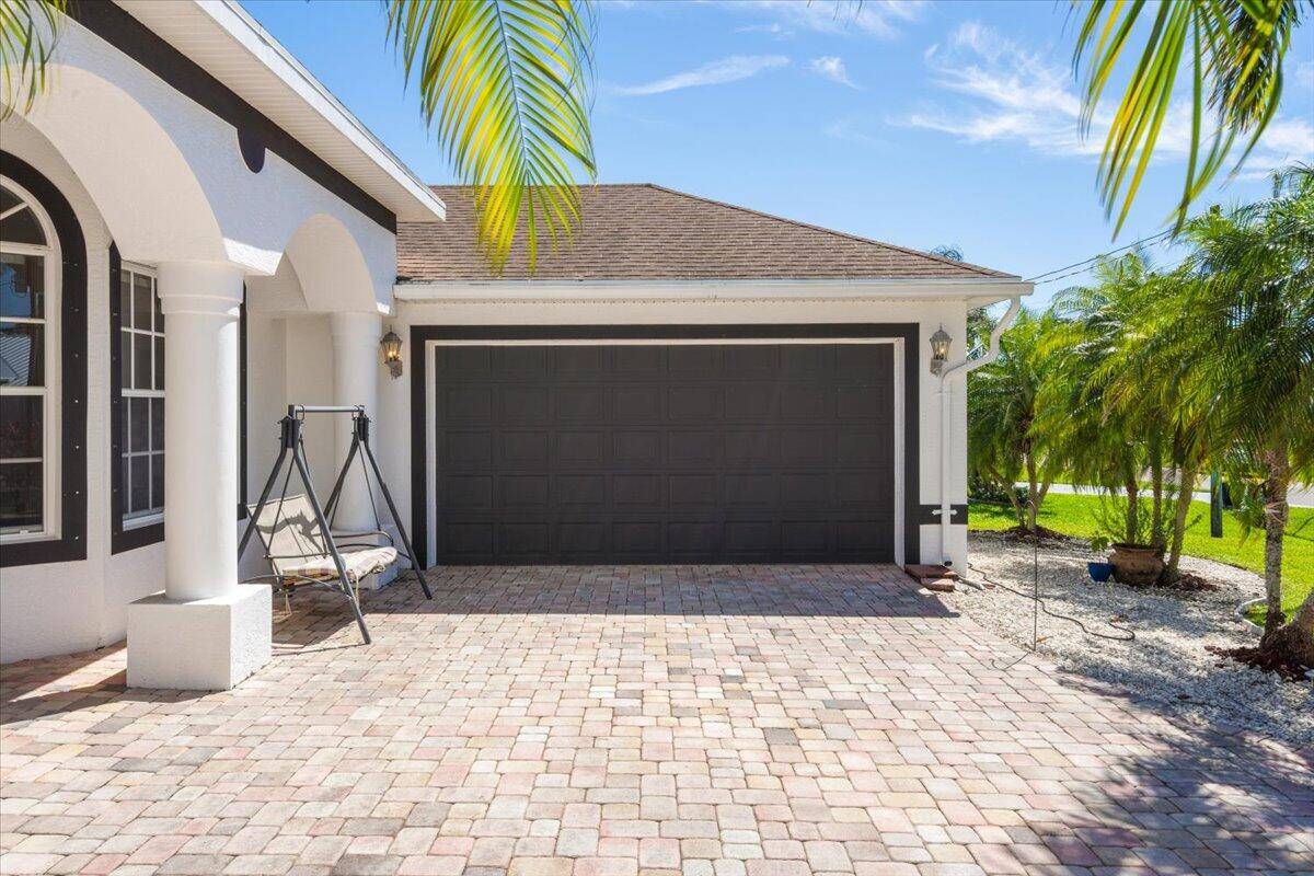 Port Saint Lucie, FL 34953,2365 SW Indigo LN
