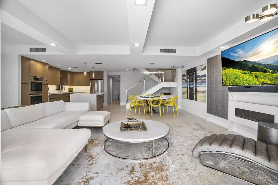 3968 N Ocean DR 7, Singer Island, FL 33404