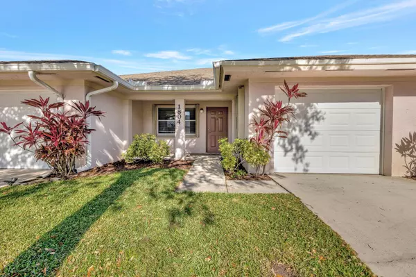 Fort Pierce, FL 34982,1804 E Sanderling LN B