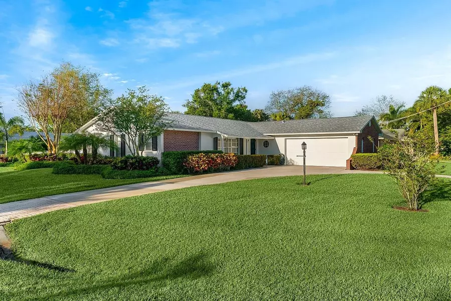 4511 10th ST, Vero Beach, FL 32966