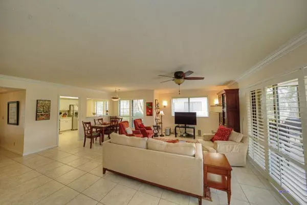Palm Beach Gardens, FL 33418,479 N Brackenwood LN