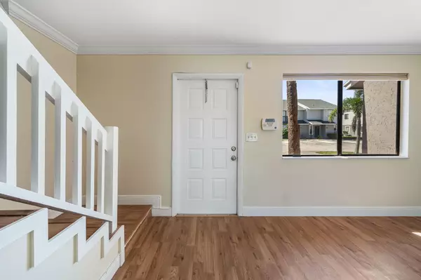 Greenacres, FL 33463,1705 Wharf LN