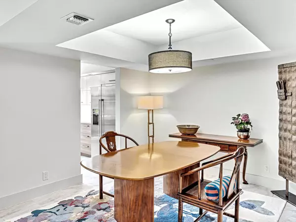 Highland Beach, FL 33487,4600 S Ocean BLVD 502