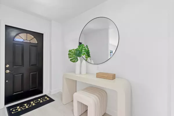 Palm Beach Gardens, FL 33410,4275 Honeysuckle AVE
