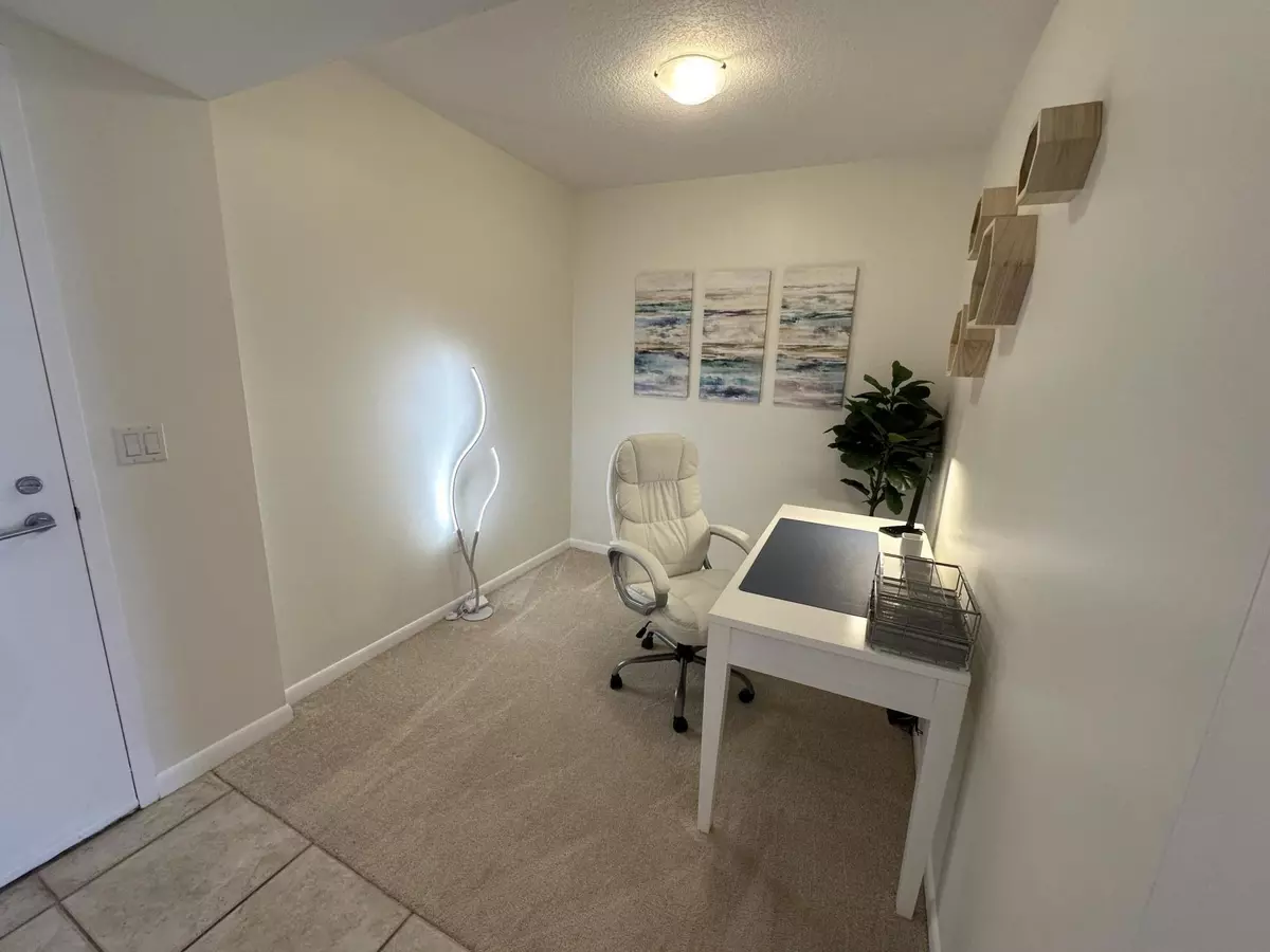 West Palm Beach, FL 33401,1551 N Flagler (Annual Or Seasonal) DR 1106