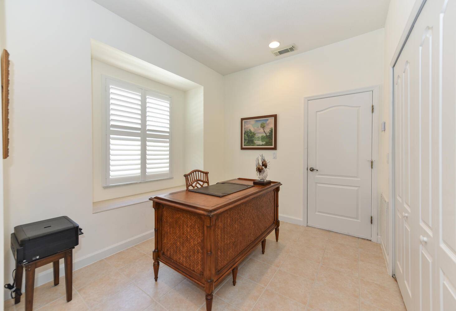 Port Saint Lucie, FL 34986,650 SW Treasure CV